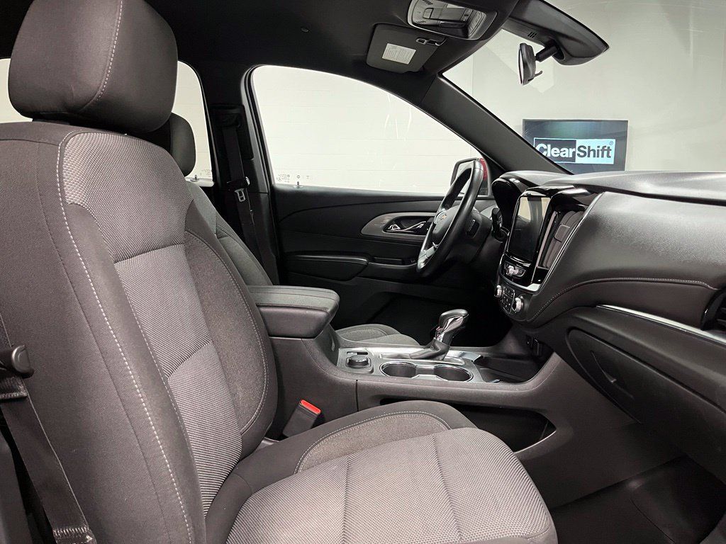 Used 2023 Chevrolet Traverse LT AWD/4WD image 57
