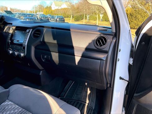 Used 2021 Toyota Tundra SR image 13