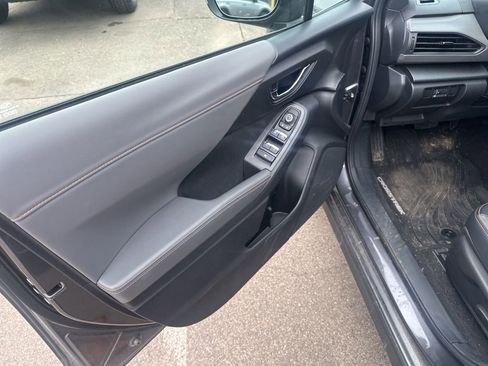 Used 2025 Subaru Crosstrek 2.5i Limited w/ Popular Package #3A image 21