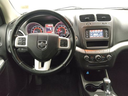 Used 2020 Dodge Journey SE w/ SE Popular Equipment Group image 22