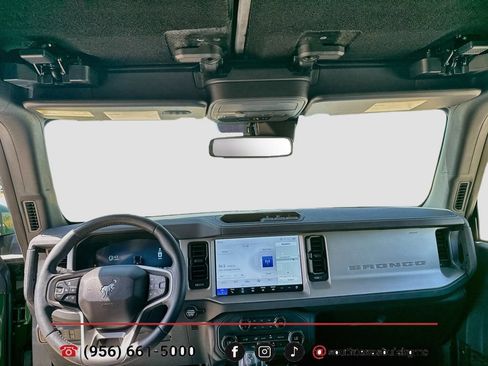 Used 2025 Ford Bronco Outer Banks AWD/4WD image 22