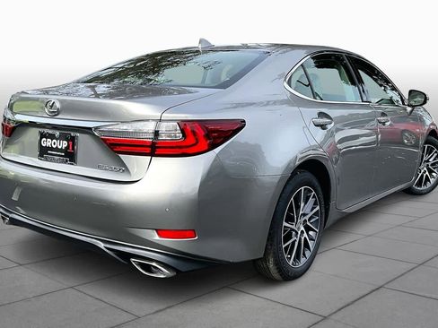 Used 2016 Lexus ES 350 image 11