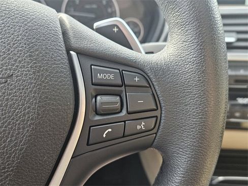 Used 2017 BMW 330i Sedan image 14