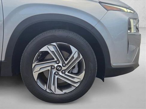 Used 2023 Hyundai Santa Fe SEL FWD image 19