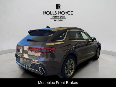 Used 2023 Genesis GV70 2.5T w/ Select Package AWD/4WD image 5