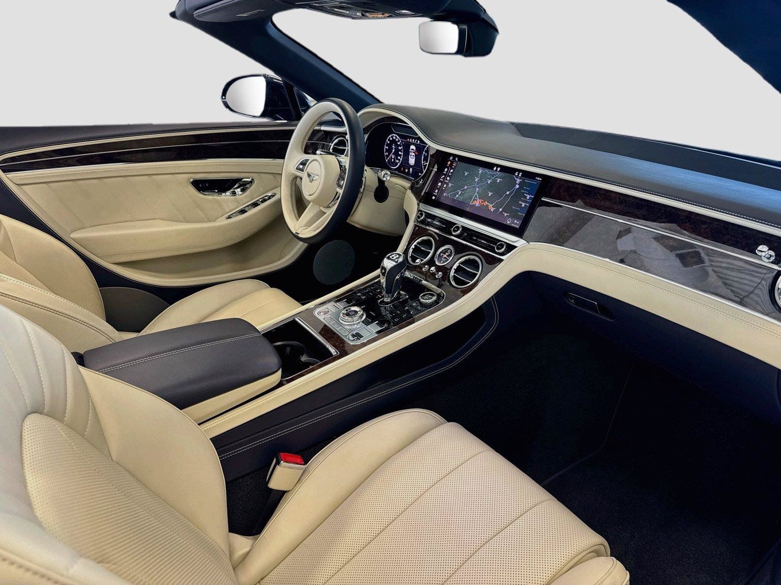 Used 2024 Bentley Continental GT V8 AWD/4WD image 2