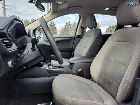 Used 2020 Ford Escape S image 10