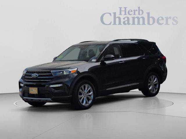 Certified 2023 Ford Explorer XLT w/ Equipment Group 202A AWD/4WD image 4