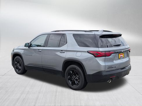Used 2023 Chevrolet Traverse LT w/ Midnight/Sport Edition AWD/4WD image 5
