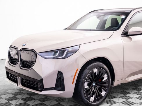 New 2026 BMW X1 xDrive28i w/ Technology Package AWD/4WD image 40