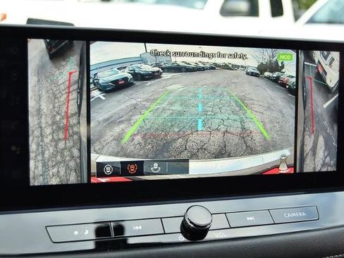 Certified 2024 Nissan Rogue SL image 14