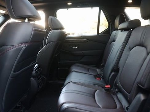 New 2025 Honda Pilot Black Edition image 30