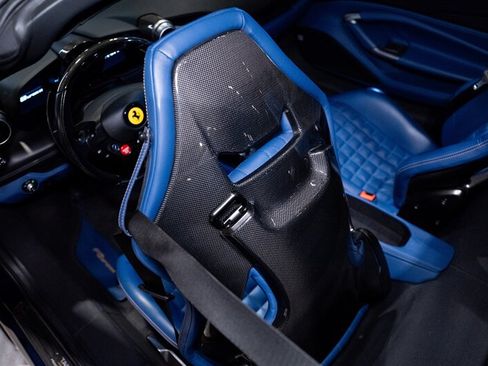 Used 2022 Ferrari F8 Tributo RWD image 29