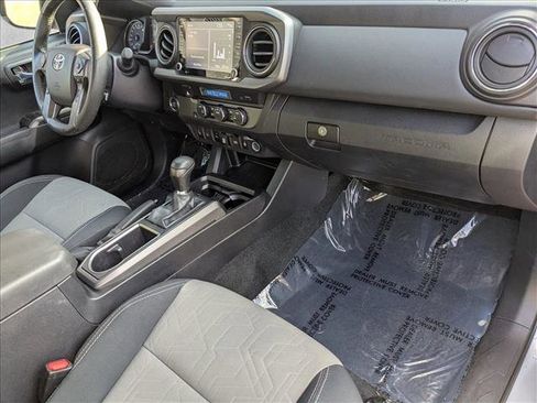 Used 2022 Toyota Tacoma TRD Sport image 20
