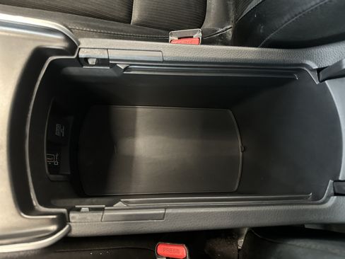 Used 2018 Honda Accord EX image 15