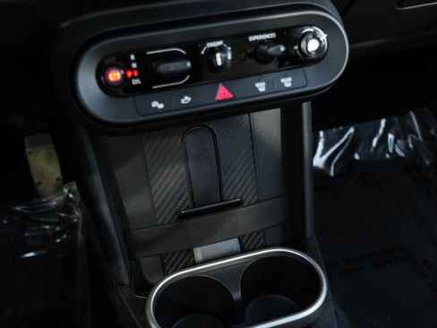 Used 2025 MINI Cooper S image 29