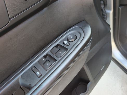 Used 2014 Chevrolet Traverse LT AWD/4WD image 15