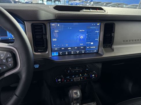 New 2026 Ford Bronco Outer Banks AWD/4WD image 22