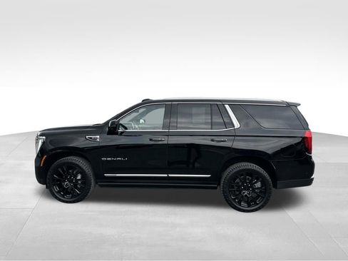 Used 2025 GMC Yukon Denali w/ Sun & Power Step Package AWD/4WD image 13