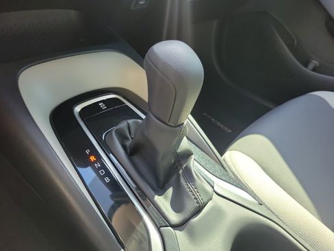 Used 2023 Toyota Corolla LE image 28