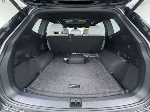 Used 2022 Volkswagen Tiguan SE R-Line AWD/4WD image 15
