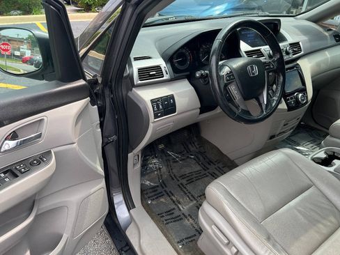 Used 2014 Honda Odyssey EX-L image 19