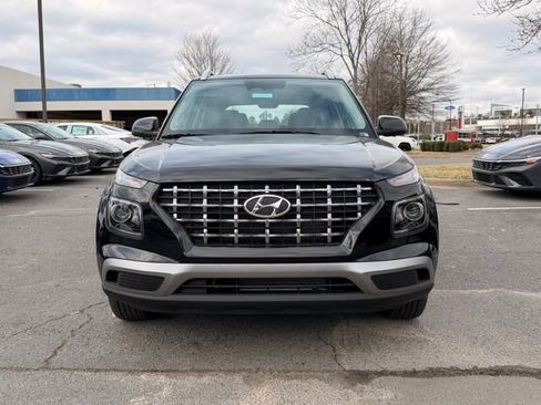 New 2026 Hyundai Venue SEL FWD image 2