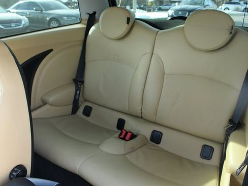 Used 2010 MINI Cooper S image 23