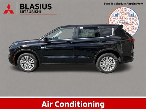 Used 2025 Mitsubishi Outlander ES AWD/4WD image 7