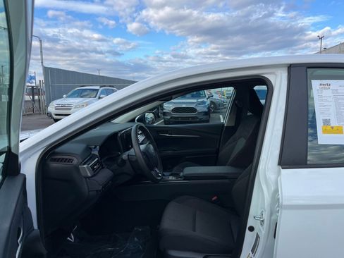 Used 2025 Toyota Camry LE image 26