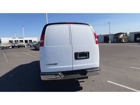 New 2025 Chevrolet Express 2500 w/ Driver Convenience Package image 10