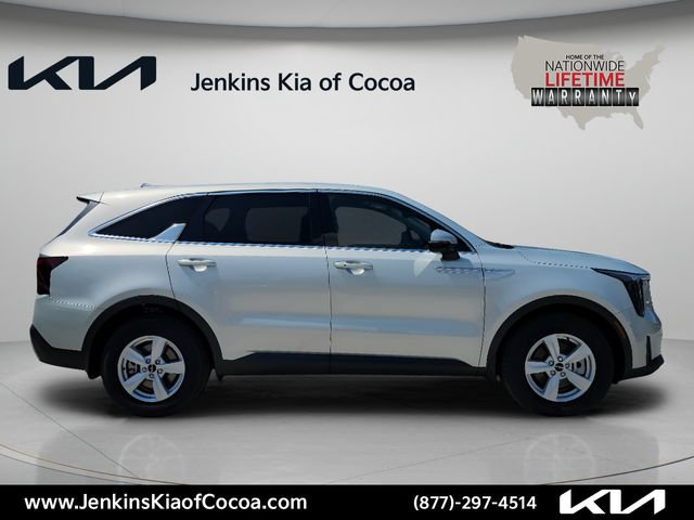 New 2026 Kia Sorento LX FWD image 3