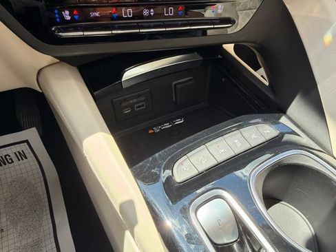 Used 2023 Buick Envision Avenir AWD/4WD image 39