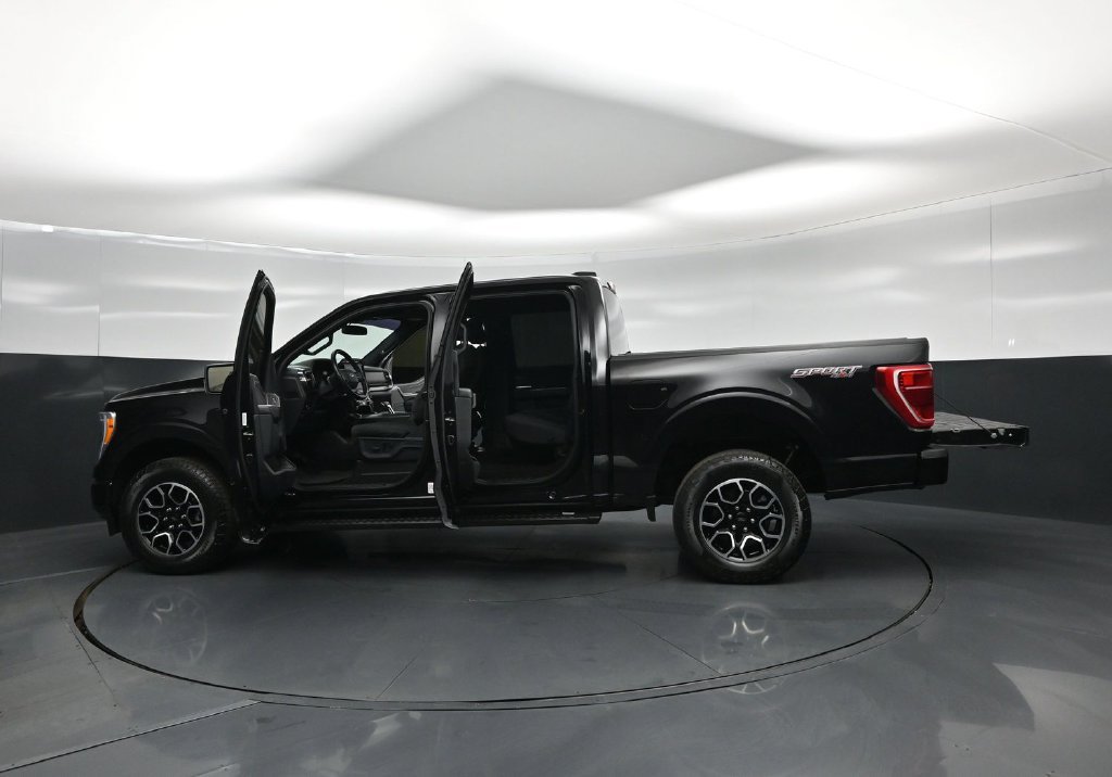 Used 2022 Ford F150 XLT w/ Equipment Group 302A High AWD/4WD image 31