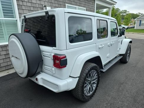 Used 2024 Jeep Wrangler High Altitude AWD/4WD image 6