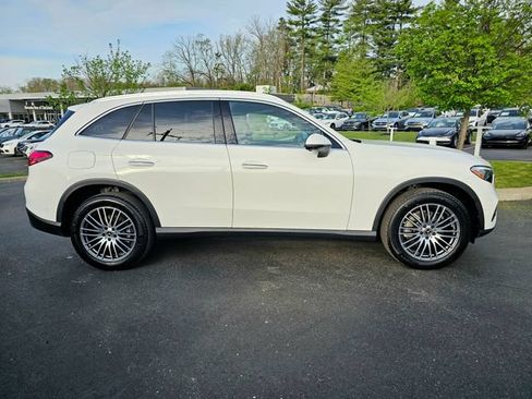 Certified 2026 Mercedes-Benz GLC 300 4MATIC image 9