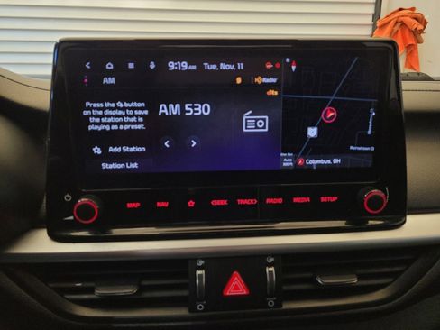 Used 2023 Kia Forte GT-Line image 25