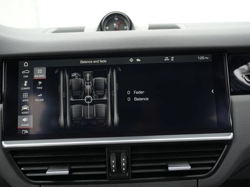 Used 2021 Porsche Cayenne AWD/4WD image 65