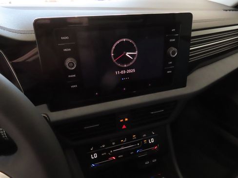 New 2026 Volkswagen Jetta SE image 18