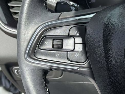 Certified 2023 Buick Envision Essence image 19