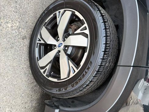 Used 2021 Subaru Forester Touring AWD/4WD image 5