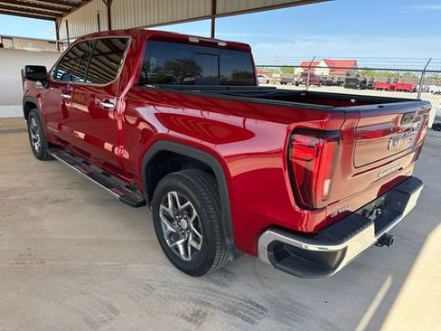 Used 2025 GMC Sierra 1500 SLT RWD image 6