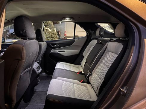 Used 2019 Chevrolet Equinox LS FWD image 8