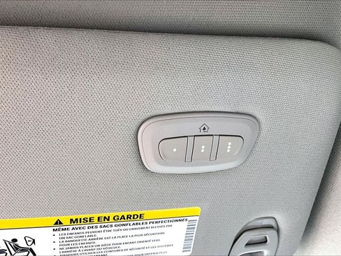 Used 2023 RAM 2500 Laramie AWD/4WD image 36