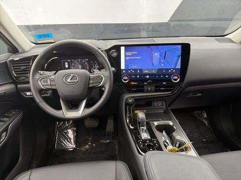 Used 2025 Lexus NX 350 AWD w/ Accessory Package (K3) image 7