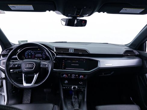 Used 2019 Audi Q3 2.0T Prestige w/ Prestige Package AWD/4WD image 24