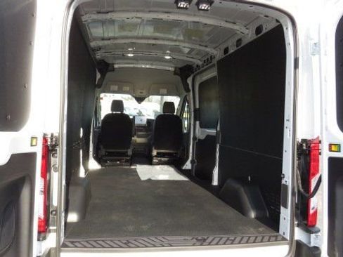 New 2026 Ford Transit 250 148 Medium Roof w/ Load Area Protection Package image 9