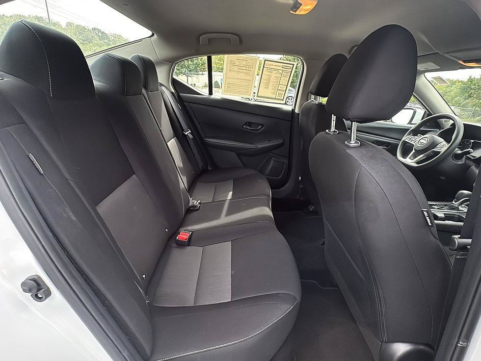 Certified 2025 Nissan Sentra SV FWD image 23