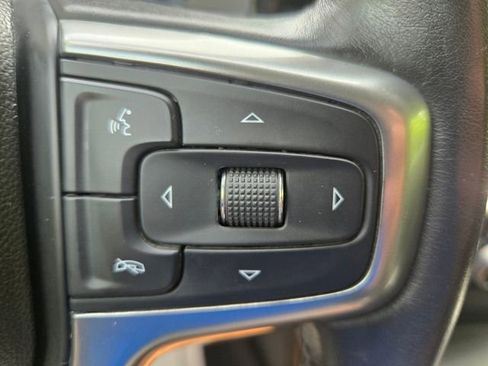 Used 2022 Chevrolet Silverado 1500 LT w/ Safety Package AWD/4WD image 23
