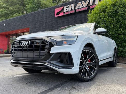 Used 2020 Audi Q8 Premium Plus w/ Premium Plus Package AWD/4WD image 2